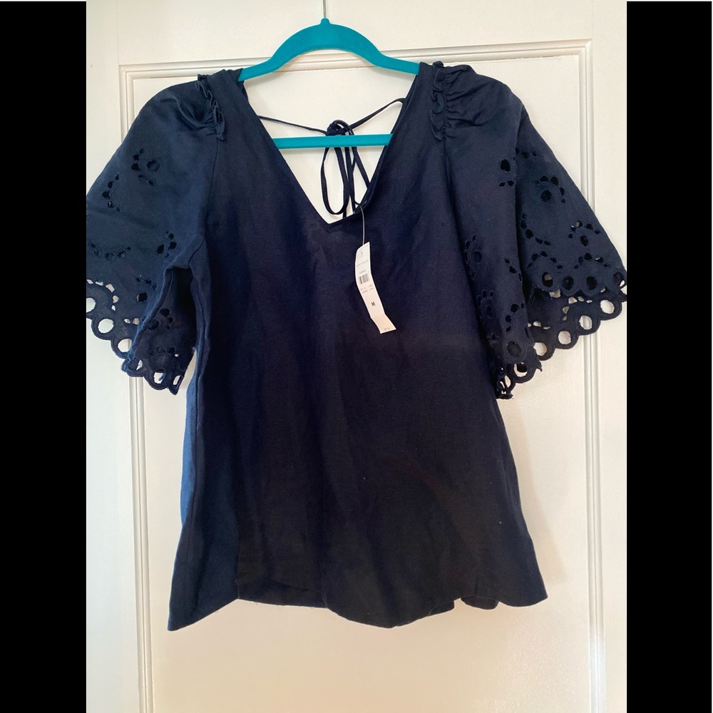 COPY - Ann Taylor NWT blouse size medium